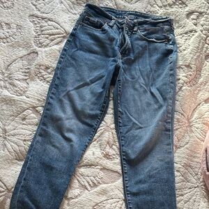 Old Navy High Rise Light Blue Straight Jeans